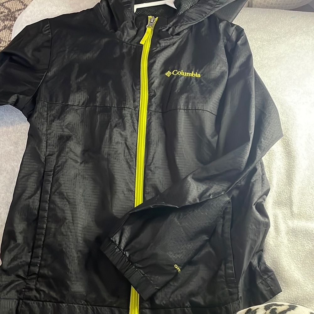 Columbia rain jacket (8)